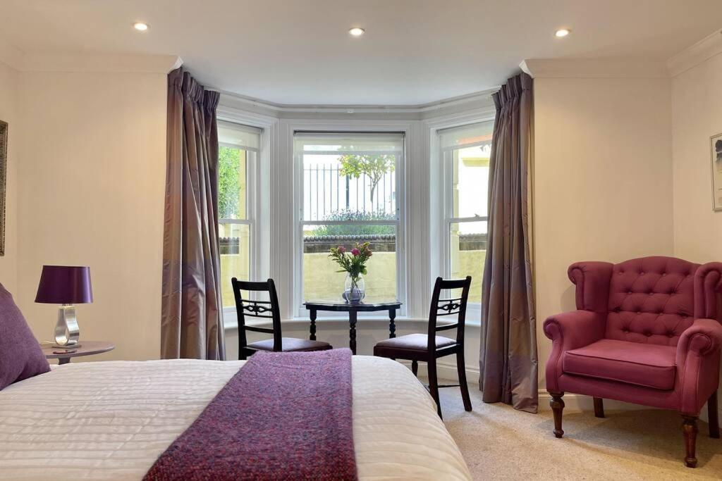 Lavender Apartment - Spacious Apartment Close To The Beach Deal Kültér fotó